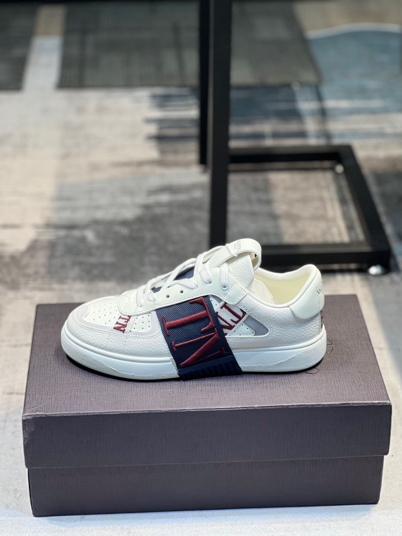 Valentino Sneakers